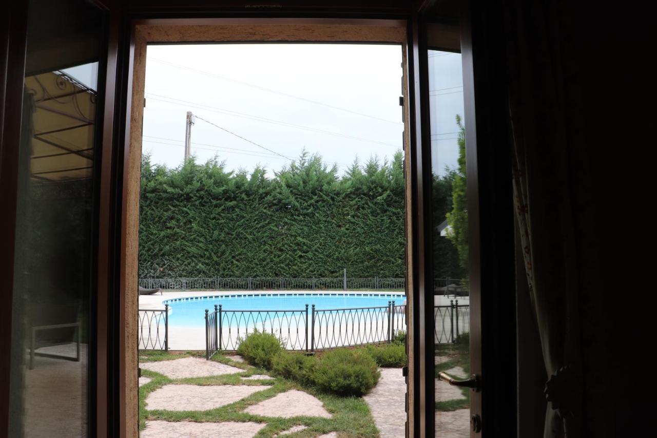 Casale La Meridiana ポンティ・スル・ミンチョ エクステリア 写真