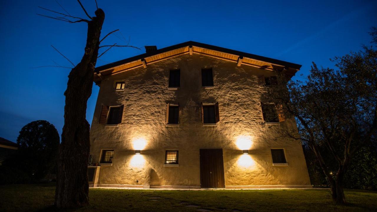 Casale La Meridiana ポンティ・スル・ミンチョ エクステリア 写真